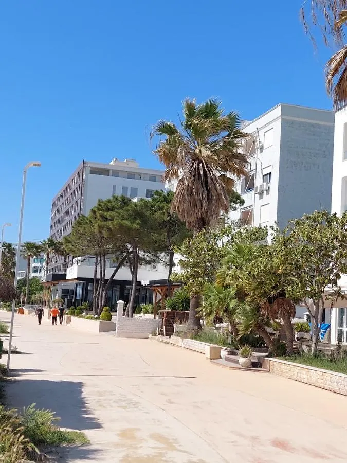 Hotel Nacional Дуррес